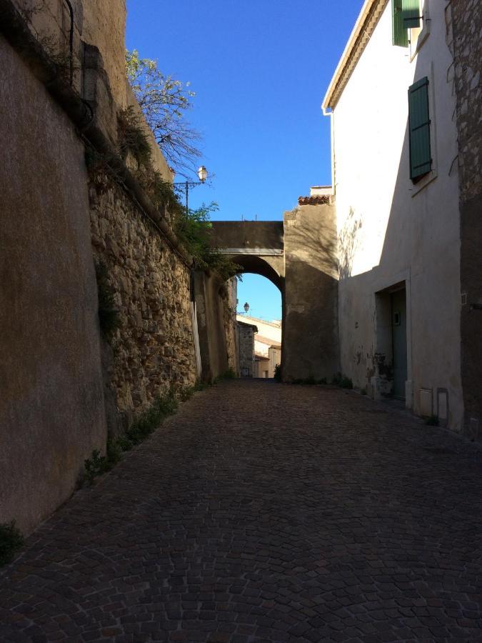 Les Remparts Флёри Экстерьер фото